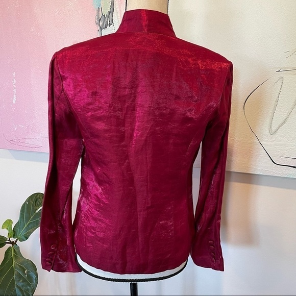 Chico’s NWT Size 0 Hooked Neva Red Linen Blend Zip Up Blazer Jacket. - Picture 2 of 6